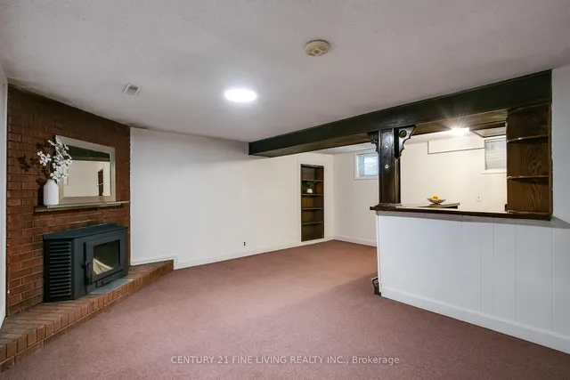 Additional image 37 of 603 Brown's Line