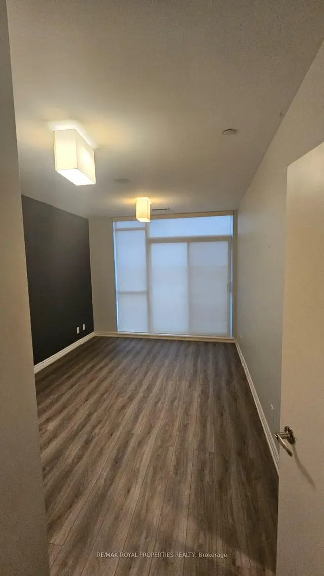 Additional image 10 of 1328 Birchmount Rd Unit Ph01