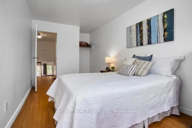 Additional image 25 of 8 Thorsby Crt