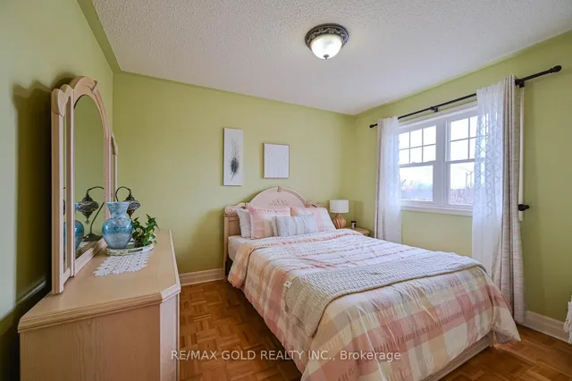Additional image 32 of 22 Sweetwood Circ