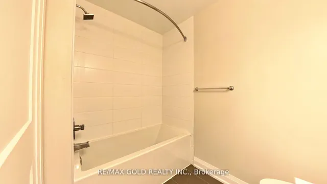 Additional image 11 of 15 Lynch St Unit 704