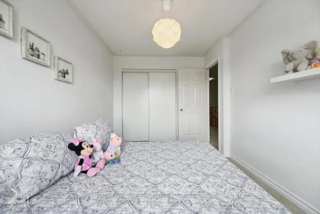 Additional image 24 of 342 Riverstone Dr