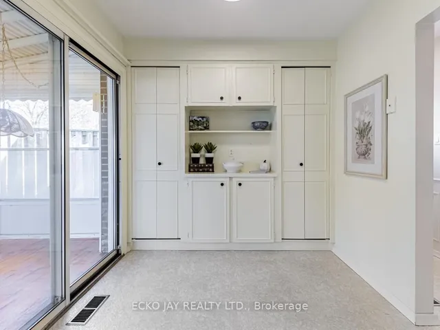 Additional image 14 of 14 Parfield Dr