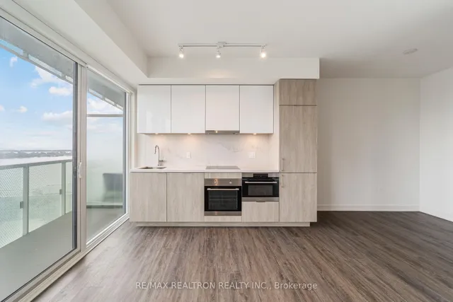 Additional image 3 of 15 Queens Quay Unit 2209