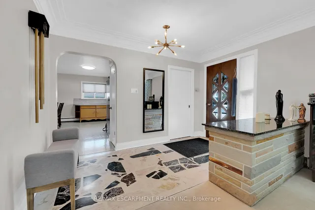 Additional image 21 of 45 James Ave