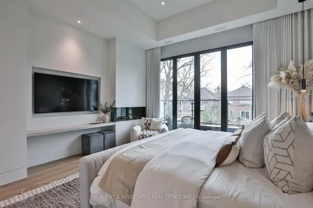 Additional image 21 of 216 Glenayr Rd