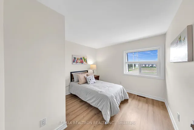 Additional image 17 of 375 Military Tr Unit 34