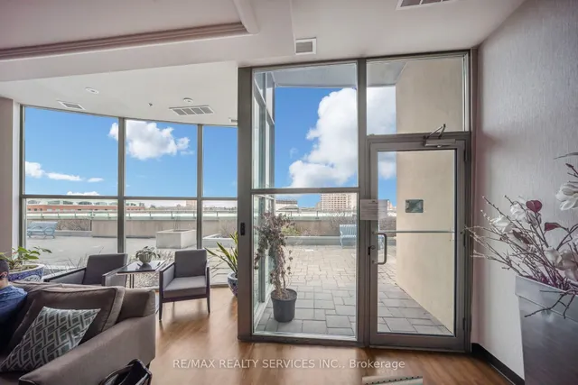 Additional image 43 of 9 George St Unit 303