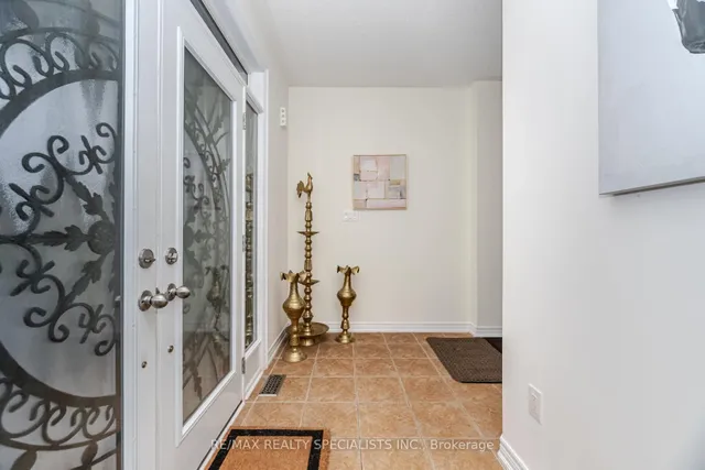 Additional image 3 of 15 Cranwood Circ