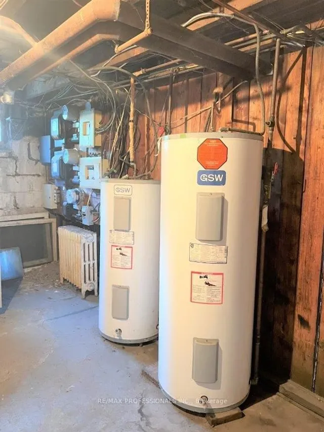 Additional image 19 of 1131 & 1131A Avenue Rd