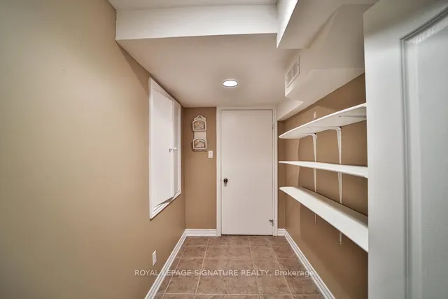 Additional image 4 of 413 Oaktree Circ