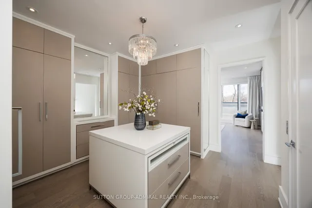 Additional image 30 of 11 Thurloe Ave