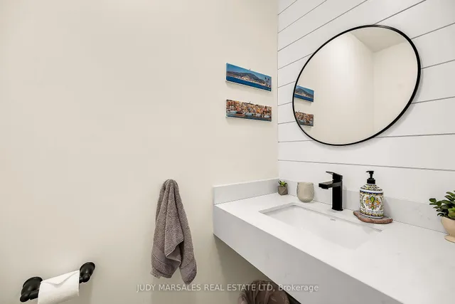 Additional image 22 of 16A Bond St