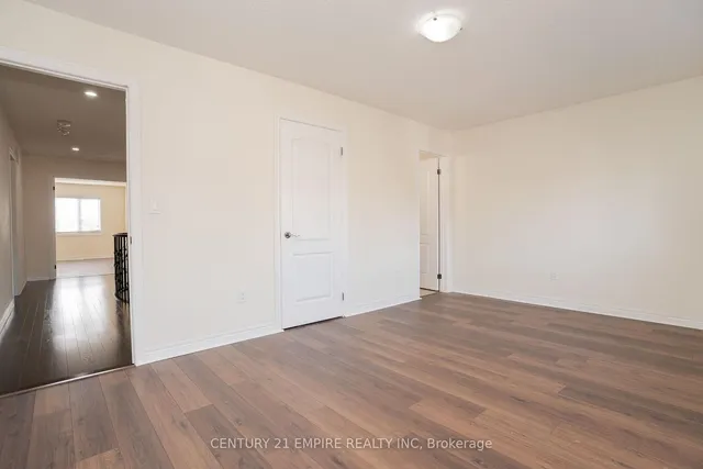 Additional image 38 of 7 Amaretto Crt