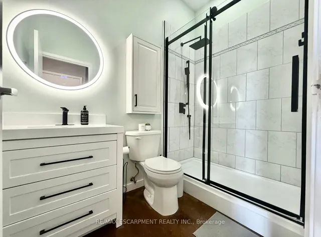 Additional image 14 of 11 Rebecca St Unit 406