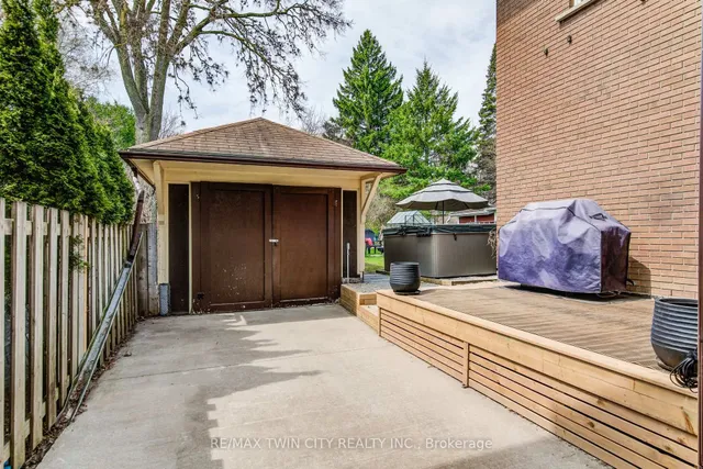 Additional image 40 of 25 LYDIA St