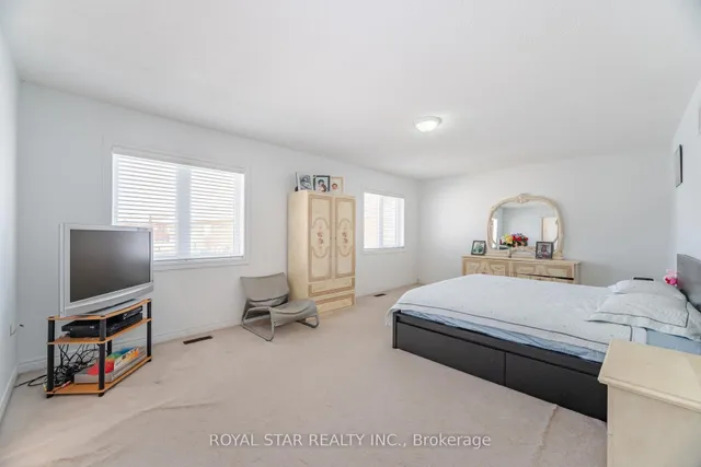 Additional image 19 of 21 Baylawn Circ