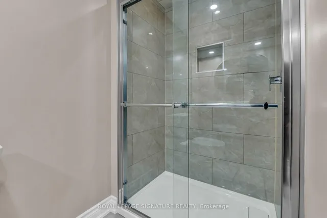 Additional image 44 of 8 Gruenwald Gate