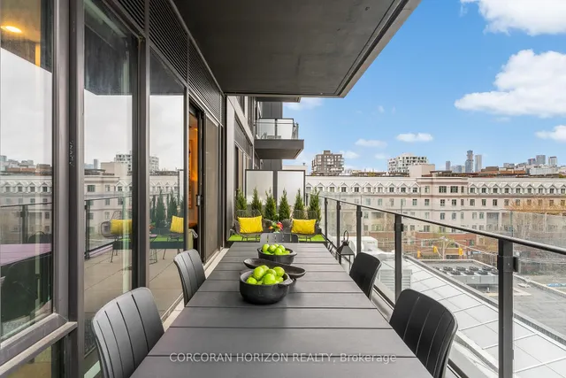 Additional image 31 of 505 Richmond St Unit 419