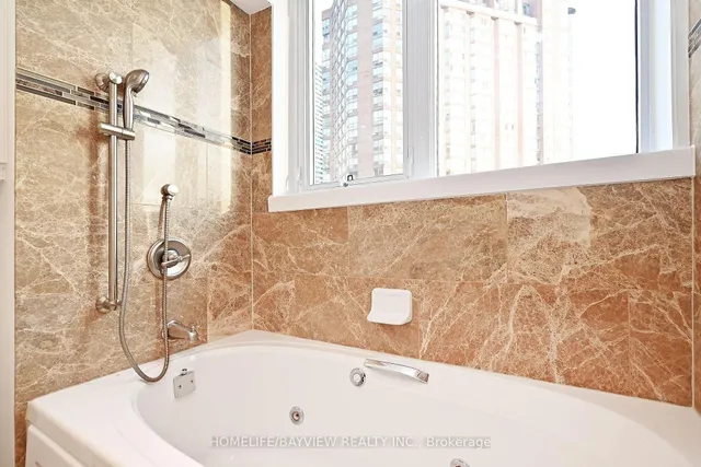 Additional image 33 of 1055 Bay St Unit 1111