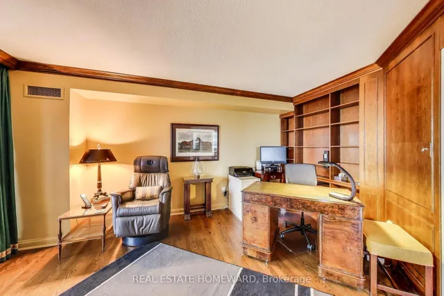 Additional image 19 of 130 Carlton St Unit 804