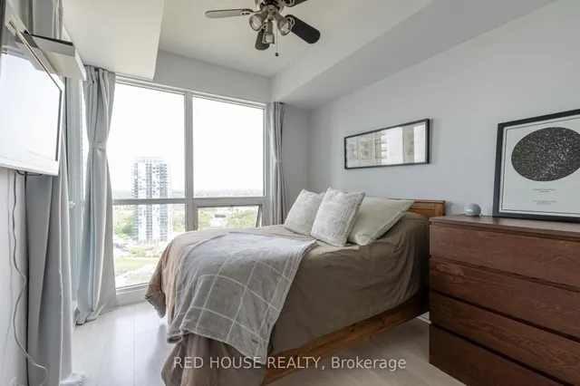 Additional image 4 of 2200 Lakeshore Blvd Unit 2506