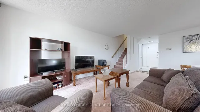 Additional image 11 of 4005 Don Mills Rd Unit 111