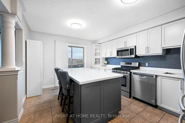 Additional image 4 of 27 Turquoise Dr