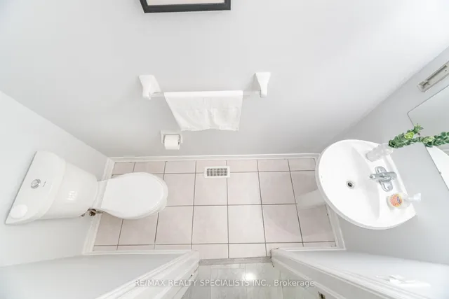 Additional image 23 of 7 Millsborough Rd