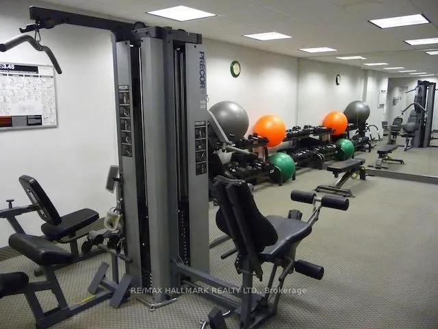 Additional image 37 of 40 Homewood Ave Unit 1103