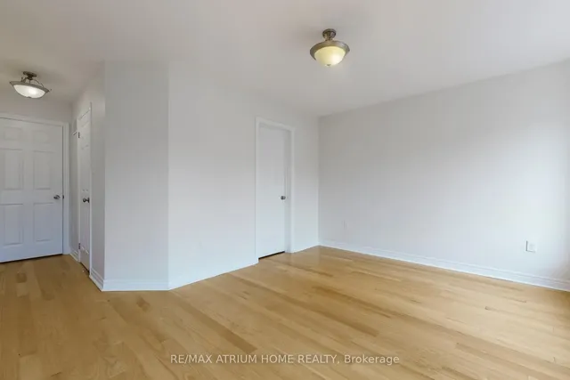 Additional image 18 of 23 De Jong St