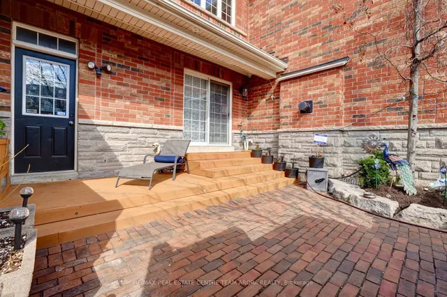 Additional image 39 of 61 Sky Harbour Dr