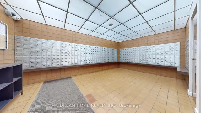 Additional image 44 of 5 Massey Sq Unit 1815