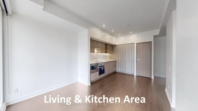 Additional image 13 of 19 Bathurst St Unit #1216