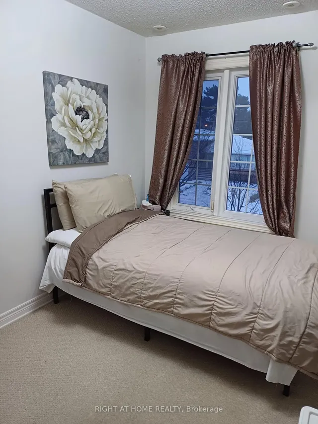 Additional image 11 of 45 Cedarcroft Blvd Unit 12