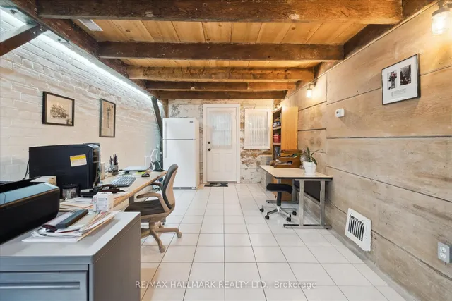 Additional image 25 of 2577 Kennedy Rd