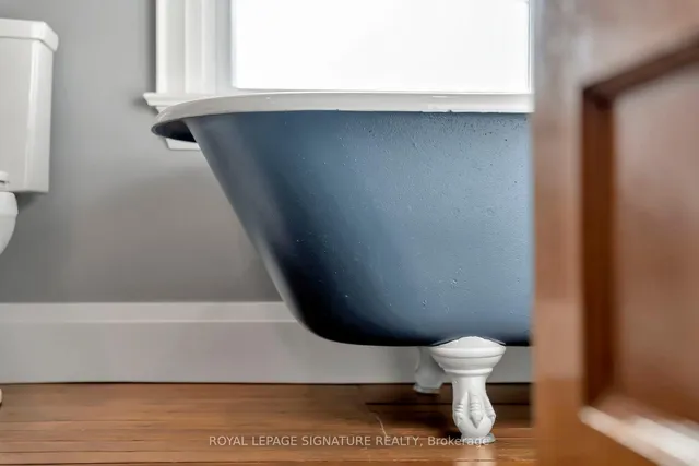 Additional image 31 of 23 Court St