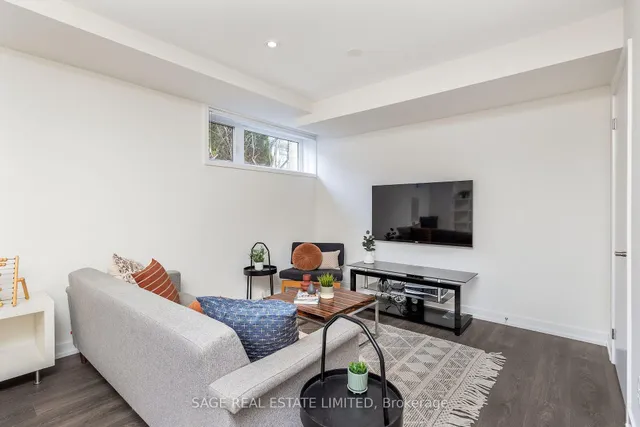 Additional image 24 of 39 Florence St Unit TH4