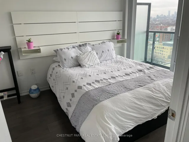 Additional image 11 of 36 Lisgar St Unit 2111E