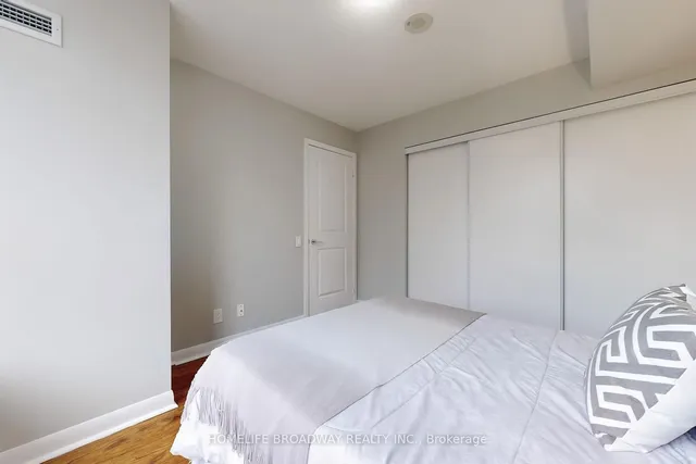 Additional image 27 of 190 Borough Dr Unit 803