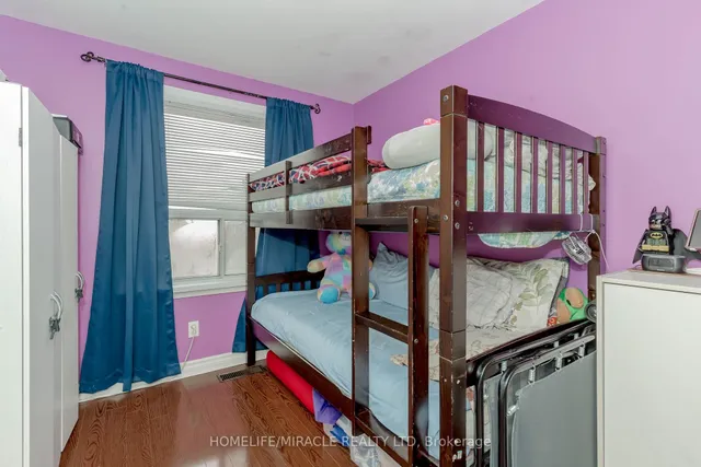 Additional image 35 of 12 Eden Park Unit 12