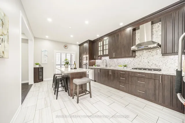 Additional image 16 of 102 Chalkfarm Cres