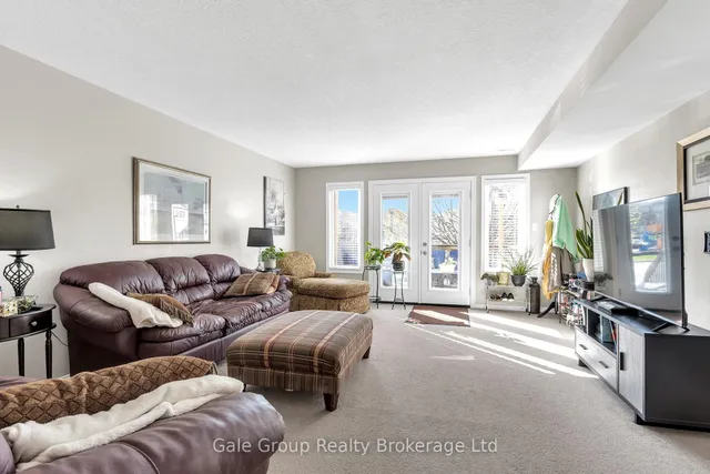 Additional image 7 of 50 Howe Dr Unit 19A