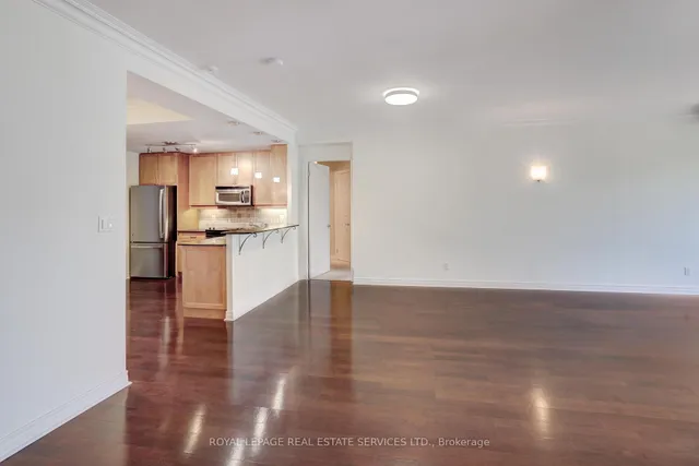 Additional image 8 of 3085 Bloor St Unit 303