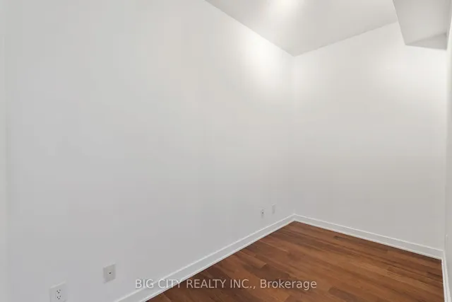 Additional image 23 of 110 Charles St Unit 3608