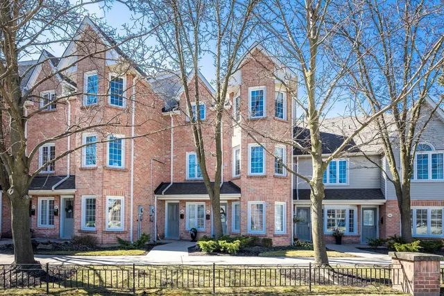 Additional image 2 of 2110 Cleaver Ave Unit 102