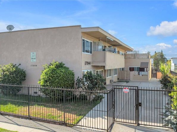 17944 Schoenborn St, Northridge, CA 91325