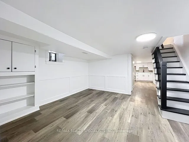 Additional image 36 of 169 Lappin Ave