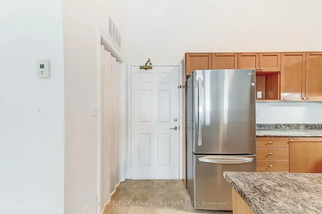 Additional image 4 of 1483 Maple Ave Unit 409