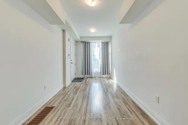 Additional image 34 of 1774A Lawrence Ave